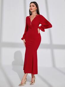 Modelyn Surplice Neck Flounce Sleeve Dress - Red - View 3