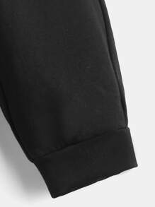 SHEIN Spodnie dresowe dla chłopców ze ściągaczem i elastycznym pasem, z nadrukiem, dla dzieci i młodzieży