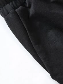 Manfinity LEGND Men Slogan Graphic Kangaroo Pocket Drawstring Hoodie & Joggers - Black - View 8