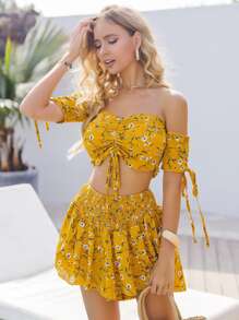 SHEIN VCAY Top corto floral con cordón con shorts - Amarillo - Ver 1