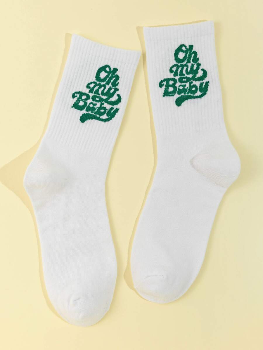 字母圖案中筒襪