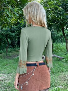 ROMWE PUNK Grunge Floral Print Notched Neck Lettuce Trim Crop Tee - Mint Green - View 2