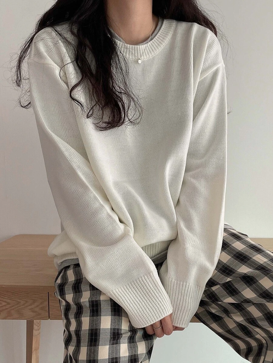 DAZY Jersey tejido de canalé de hombros caídos - Blanco - Ver 1