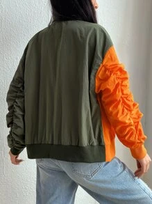 SHEIN EZwear Cazadora tipo bomber de dos tonos fruncido de hombros caídos - Multicolor - Ver 3