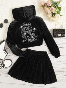 SHEIN Girls Rhinestone Bow & Unicorn Pattern Velvet Hoodie & Pleated Skirt - Black - View 1