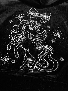 SHEIN Girls Rhinestone Bow & Unicorn Pattern Velvet Hoodie & Pleated Skirt - Black - View 3