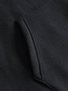 ROMWE MEN Street Life Guys Letter Graphic Kangaroo Pocket Drawstring Thermal Hoodie - Black - View 5