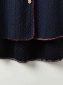 Mulvari Abrigo con capucha en contraste geométrico de manga raglán bajo irregular - Azul Marino - Ver 4