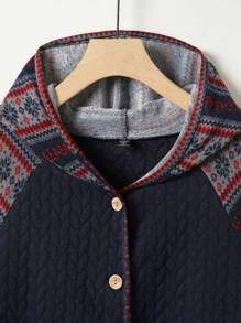 Mulvari Abrigo con capucha en contraste geométrico de manga raglán bajo irregular - Azul Marino - Ver 6