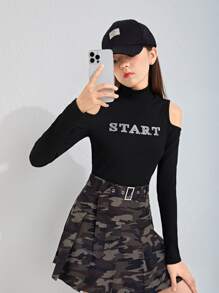 SHEIN Leap Crew Chicas adolescentes Camiseta con diamante de imitación con estampado de letra de hombros descubiertos - Negro - Ver 5