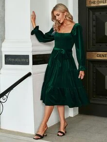 Simplee Vestido de cuello cuadrado de manga con volante bajo con fruncido con cinturón de terciopelo - Verde Oscuro - Ver 3