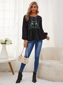 SHEIN Floral Embroidery Ruffle Hem Top - Black - View 4
