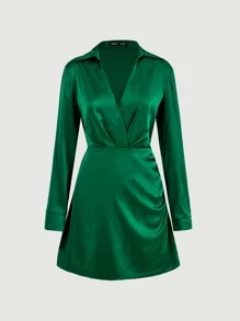 SHEIN Privé 素色褶邊緞面洋裝 - 綠色 - 查看 2