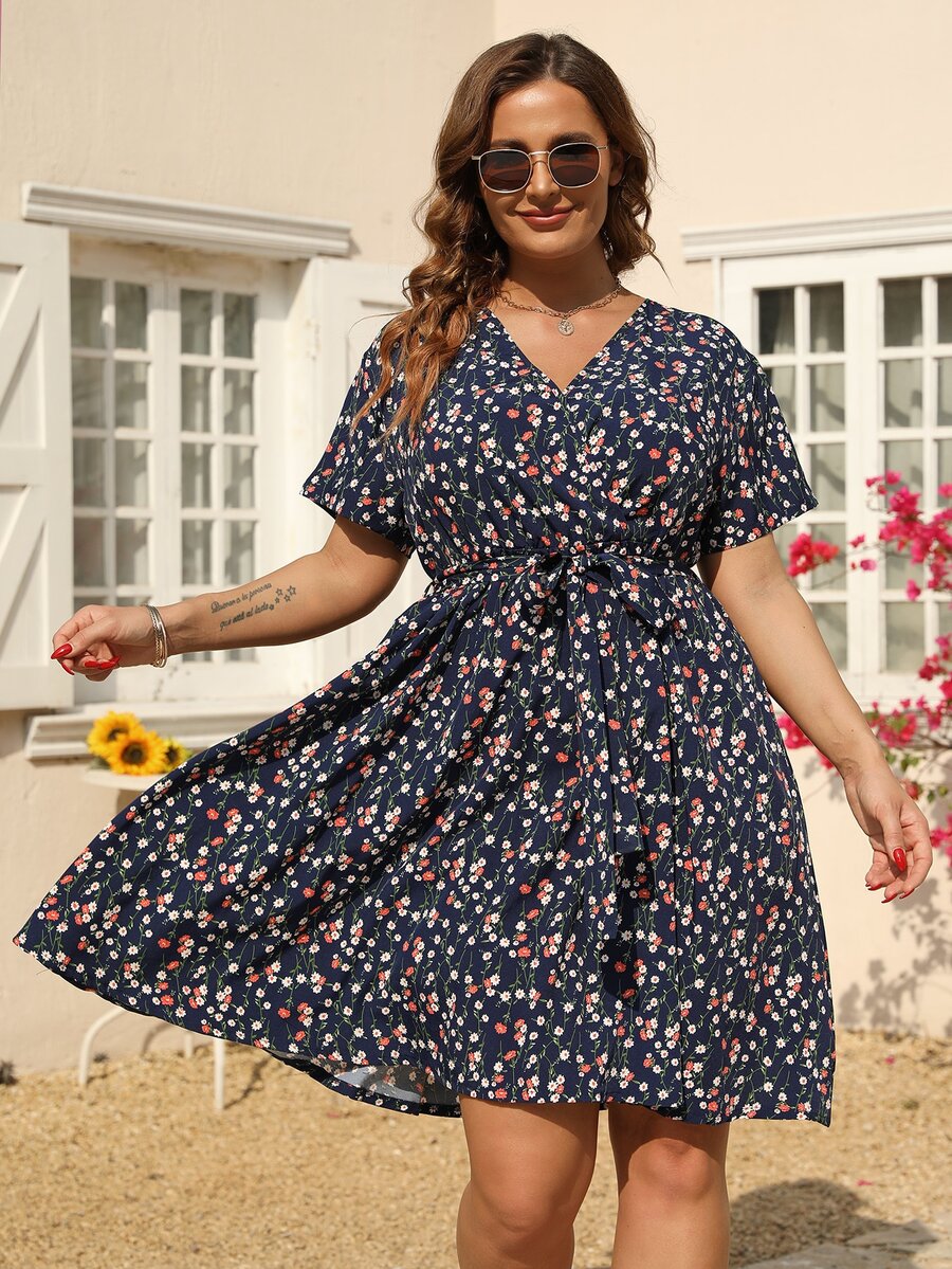 Đầm Plus Size Thắt lưng Trọn gói Họa tiết hoa Boho - Nhiều màu - Xem 1