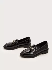 Women's Academy Style Metal Decorated Flat Loafers Shoes