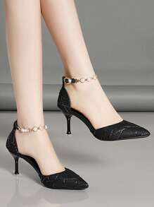 Zapatos de tacón alto elegantes y cómodos para mujer, perfectos para banquetes y trayectos. Zapatos de tacón alto versátiles para un look femenino durante todo el año. Día de San Valentín