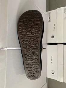 Botas de nieve sintética con diseño de hebilla con forro teddy - Negro - Ver 7