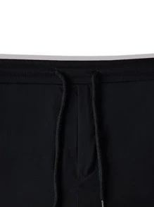 Manfinity Hypemode 男士側翻蓋口袋腰部抽繩工裝褲 - 黑色 - 查看 4