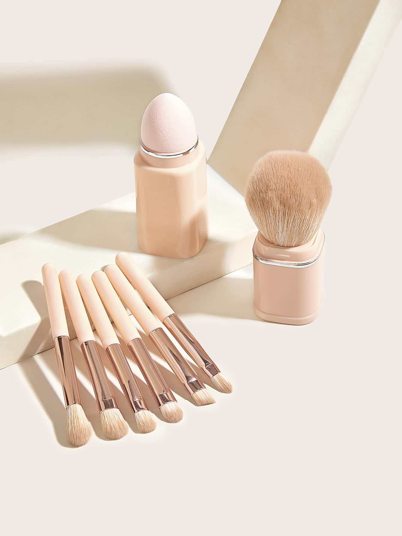 8 In 1 Makeup Brush 1Set, Cute, Portable,Cosmetic Brush,Multifunction Makeup Brush,Face Brush,Brush Set,Makeup Brush Kit,Make Up Brush Set,Make Up Set Complete,Makeup Brush Set,Complete Makeup Kit,Brush Kit,Brushes Makeup Set,Makeup Gift Set,Set - Dusty Pink - View 1