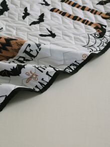 Halloween Pumpkin & Slogan Graphic Bedspread Set - Black and White - View 2