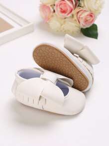 Baby Bow Decor Mary Jane Flats - White - View 2