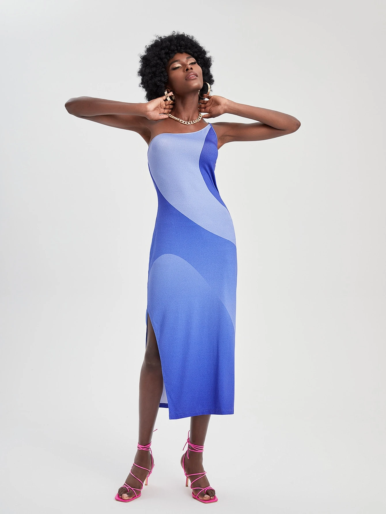 Miniatura 5 de X Ishaarah Vestido de color combinado de un hombro de muslo con abertura Multicolor