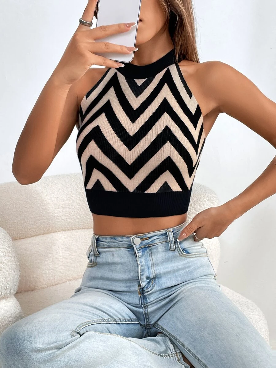 SHEIN EZwear Chevron Pattern Crop Halter Knit Top - Multicolor - View 1