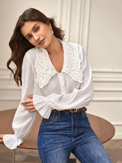 قميص بتفاصيل شيفي ياقة كبير مبالغ فيه اكمام منتفضة