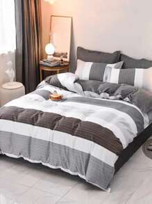 Striped Print Duvet Cover Set Without Filler - Multicolor - View 2