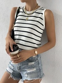 Flirla 女士休闲经典条纹针织背心，适合度假和日常穿着 - 白色 - 查看 3