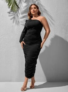 SHEIN SXY Plus One Shoulder Ruched Asymmetrical Hem Dress - Black - View 5