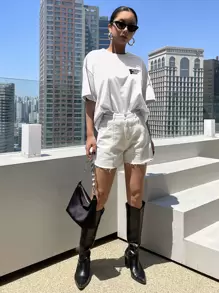 DAZY Camiseta holgada con gráfico de letra, estilo preppy - Blanco - Ver 2