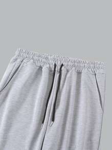 ROMWE MEN Anime Nam Lá thư Đồ họa hoa Dây rút Quần thể thao - Xám - Xem 4