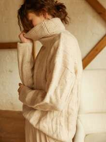 Knit Mix 法式时尚休闲超大针织毛衣，优雅高领套头衫，采用绞花针织设计，秋冬时尚主打返校秋季女装秋季