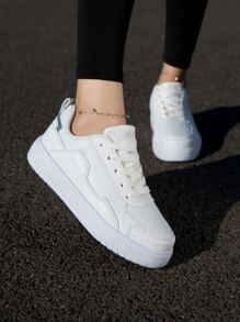 字母貼飾前綁帶板鞋 - 白色 - 查看 1