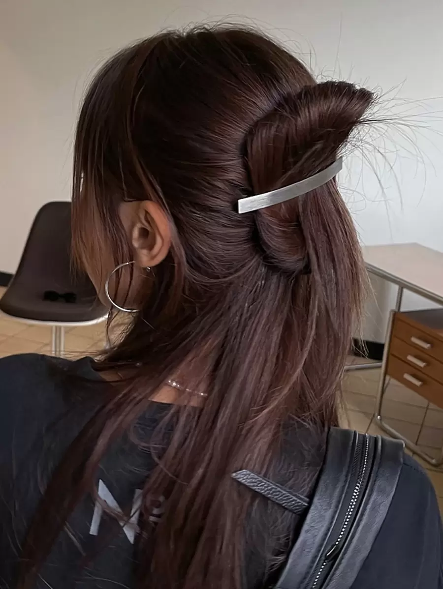 DAZY Solid Hair Clip For Daily Use For Girls Hairstyles Casual Street Claw Clips Hair Claws Hair Barrettes - Silver - View 1