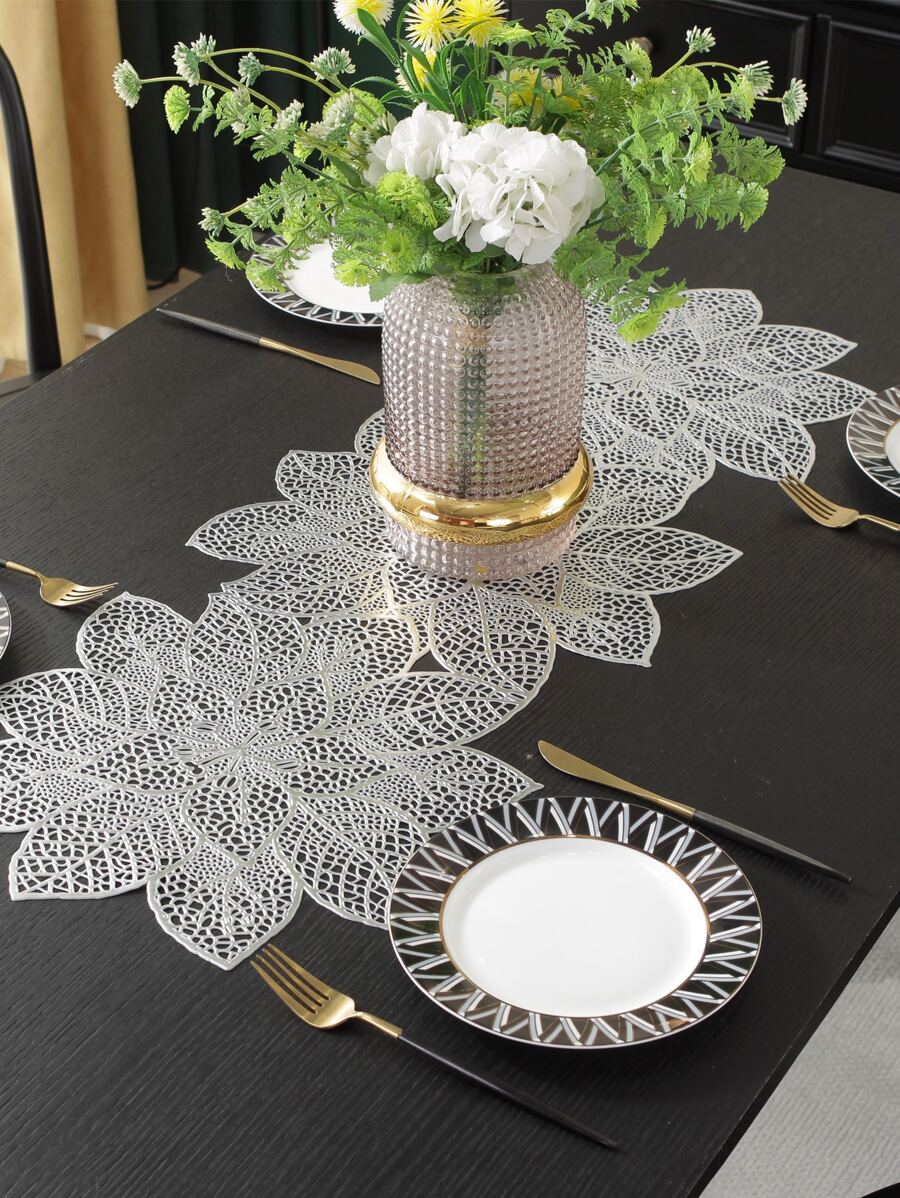 Hollow Out Table Runner