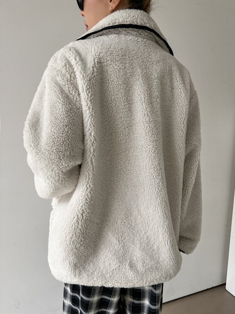 Dual Pocket Contrast Binding Teddy Jacket