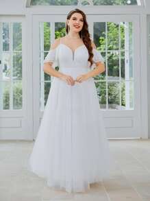 SHEIN Belle Plus Contrast Lace Cold Shoulder Flutter Sleeve Wedding Dress - White - View 1