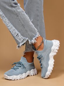 2025 Autumn Women's Lightweight Breathable Lace-Up Casual Sneakers, Fashionable Versatile Leisure Shoes