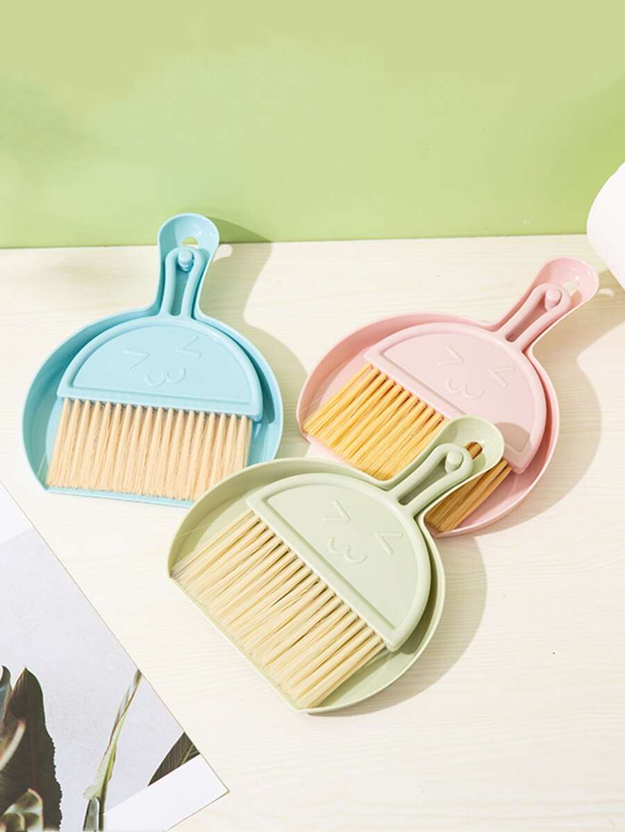 2pcs Random Pet Cleaning Broom & Dustpan Set - Multicolor - View 1