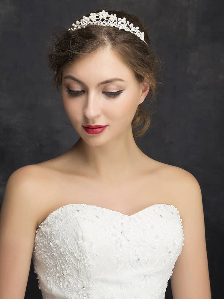 ブライダル ティアラ パール 星型 ヘッドドレス ヘアアクセサリー 結婚