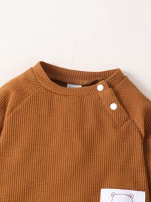 男婴童熊和字母貼布插肩袖衛衣和衛褲