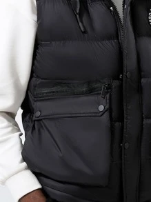 男士補丁細節翻蓋口袋抽繩連帽羽絨背心大衣 - 黑色 - 查看 4