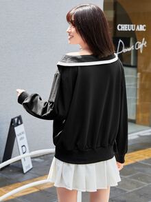 Pullover Drop Shoulder dengan Trim Kontras dan Patch Huruf - Hitam - View 2