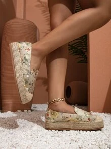 Floral Embroidered Espadrille Sole Canvas Flatform Loafers - Multicolor - View 5