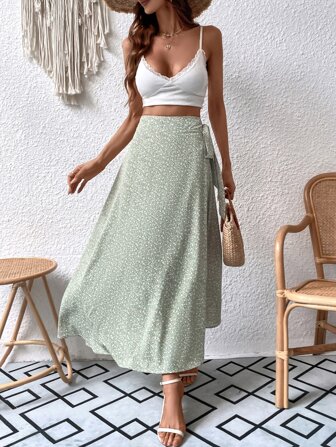 Breezaya 碎花系带侧裹裙超长度假海滩装女款