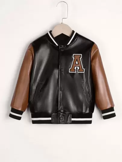 小男童字母貼布條紋飾邊撞色PU皮革學院風夾克