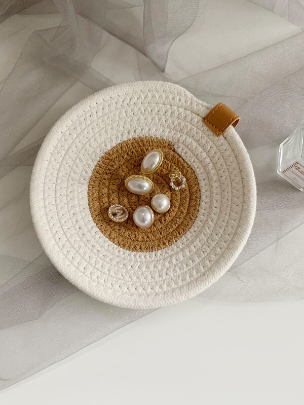 1pc Two Tone Round Woven Jewelry Storage Tray