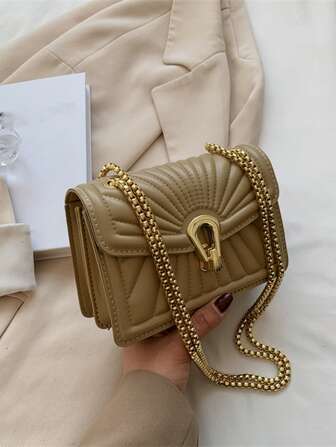 迷你衍縫翻蓋方包